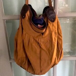 Exquisite J ~ you have to know bags to know the value